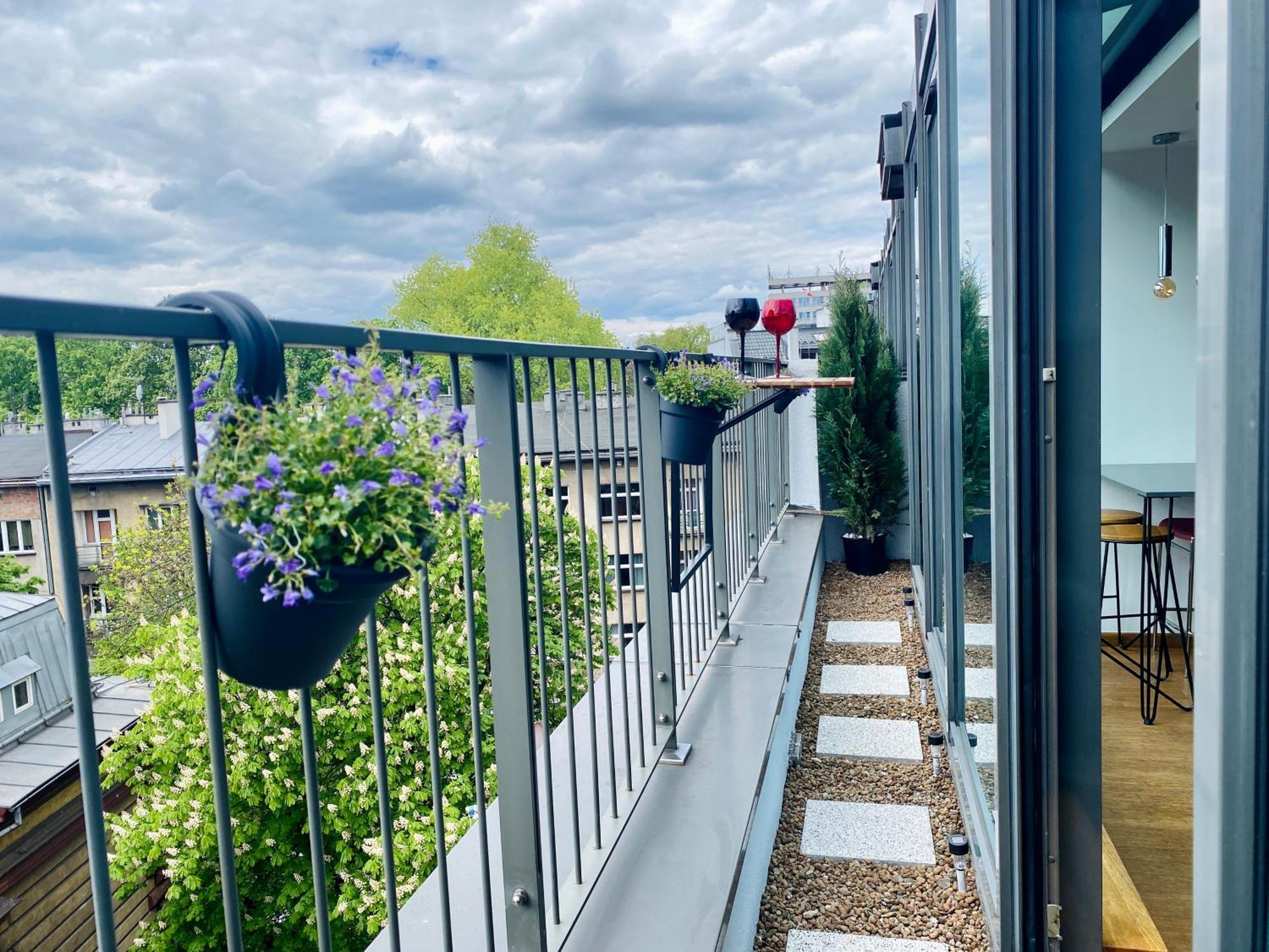 Angel Mint Apartment - Free Parking - Balcony Krakow Bagian luar foto