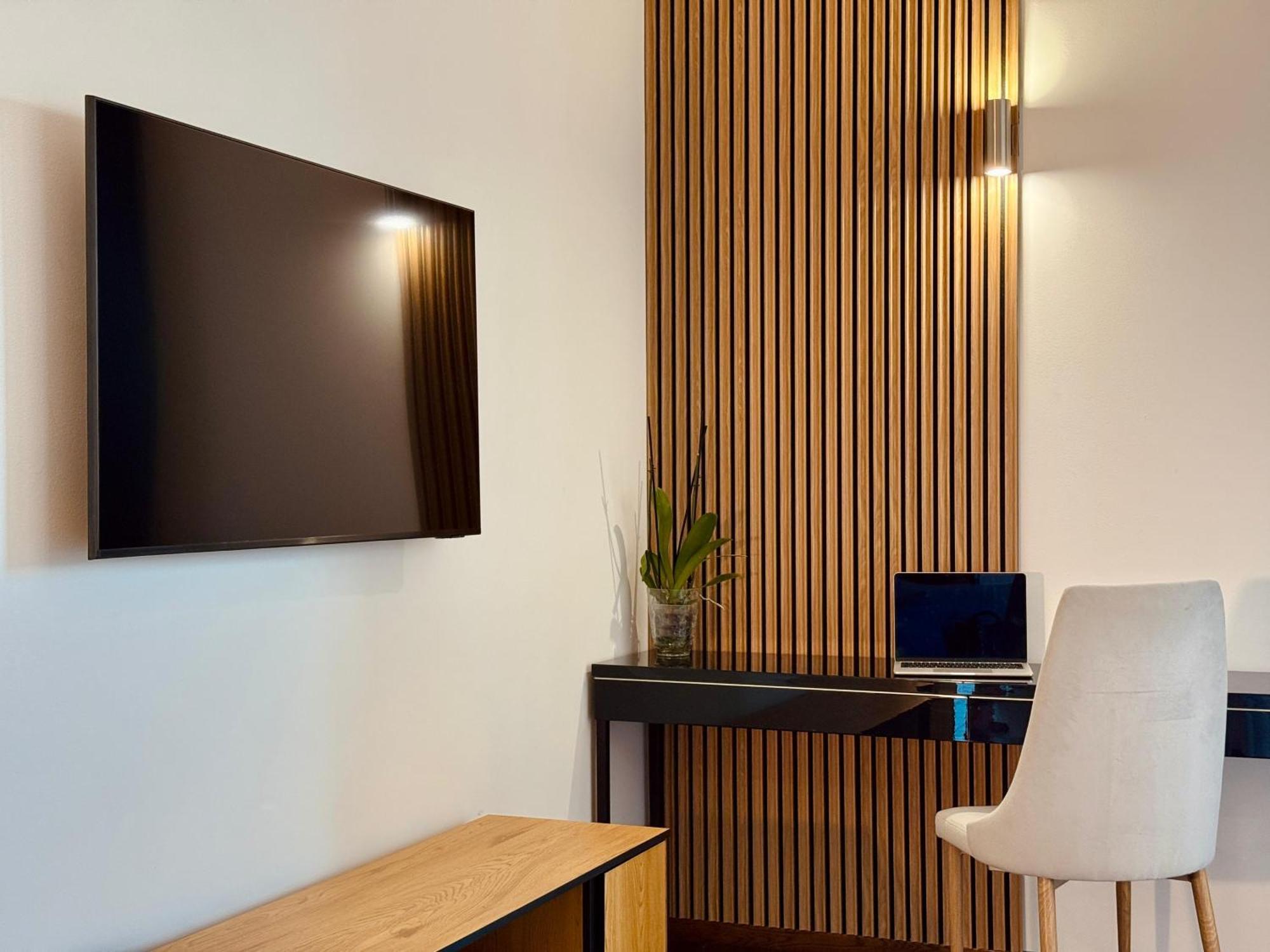 Angel Mint Apartment - Free Parking - Balcony Krakow Bagian luar foto